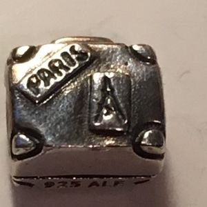 Pandora "Suitcase"#790362" +Storage Bag